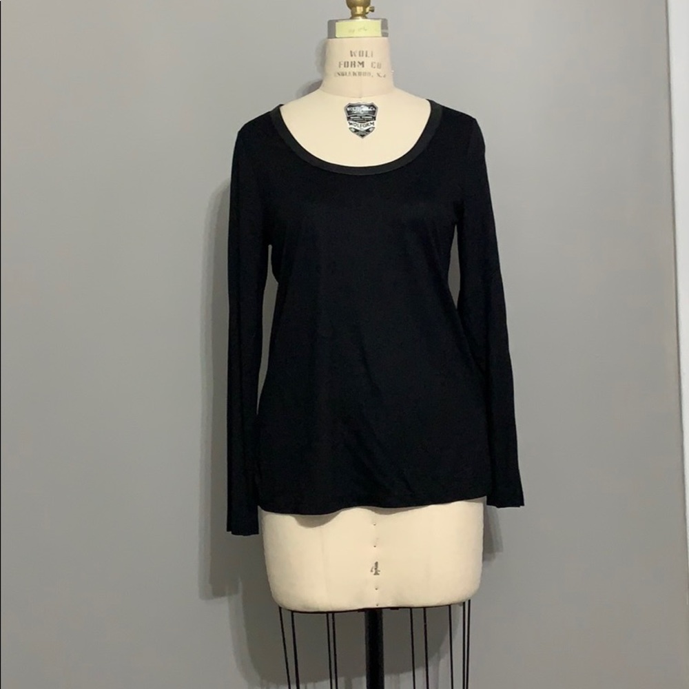 Banana republic M shirt with faux leather collar